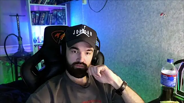 _Serious_Man Chat XXX live