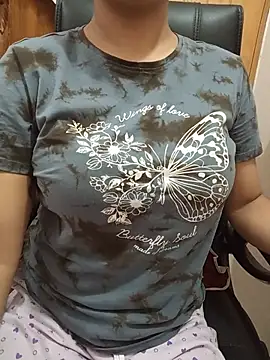 Tanha18 Live XXX-Chat