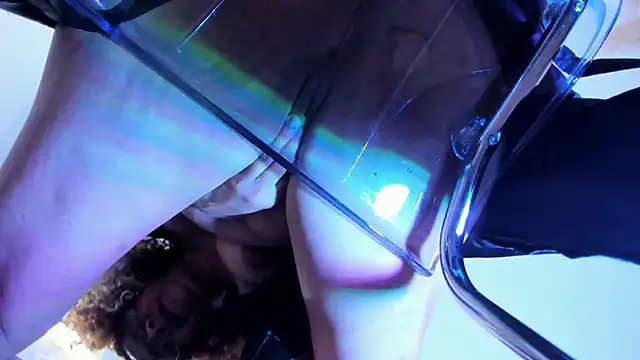 Mercedes_valverdeのライブXXXチャット
