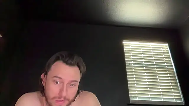 Živý XXX chat hungandcloudy