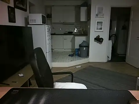 mihaimichael's Live XXX Chat