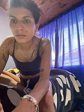 ImCrazzy Adlı Modelin Canlı XXX Sohbeti