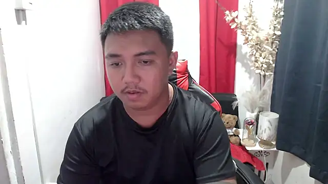 แชท XXX สดของ David_hot_dad