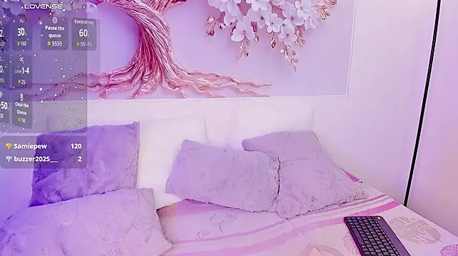 แชท XXX สดของ ninivelvet