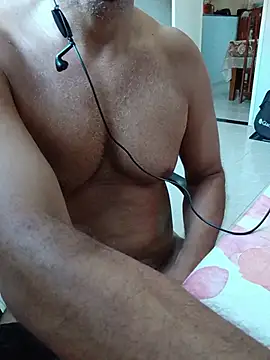 morenodiscret35 Chat XXX in diretta