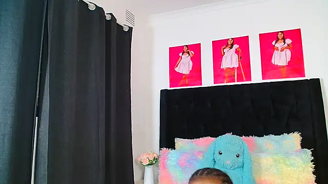 BLACKBERRYXX's Live XXX Chat