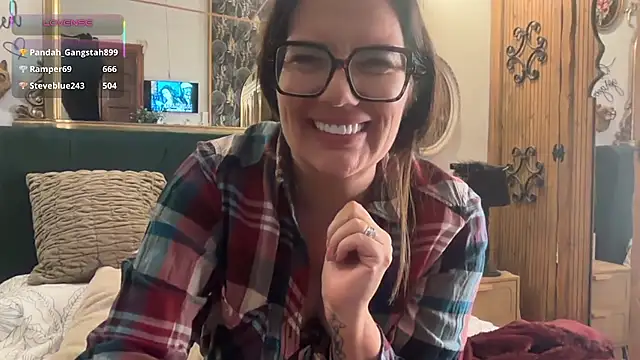 MrsMelia Chat XXX in diretta
