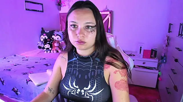 little_emma0's Live XXX Chat