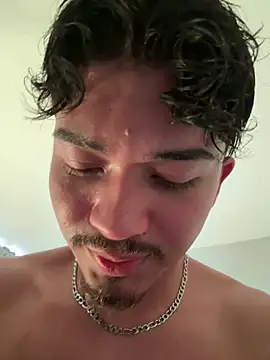 Chat XXX ao vivo de Nicolai_Karav