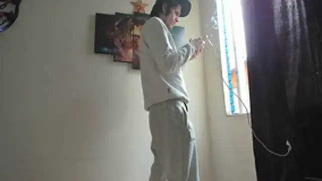 Jeff_Walton@xh live XXX chat