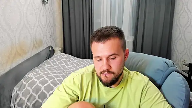 Vladik_b Chat XXX in diretta