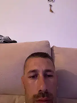 Chat +18 de Bigcarlosc ao vivo