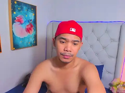 AsianZero élő XXX-chatje