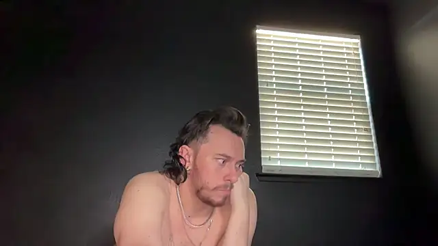 hungandcloudy Live XXX Chat