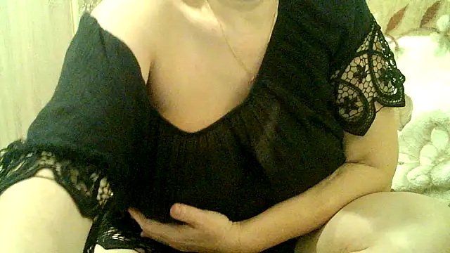 Dana4921's Live XXX Chat