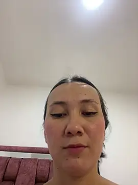Abby_Colyns23 Adlı Modelin Canlı XXX Sohbeti