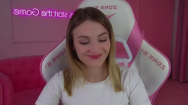 StacyEvances' Live XXX Chat