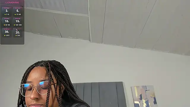 XXX chat uživo modela Sophia_Ebony