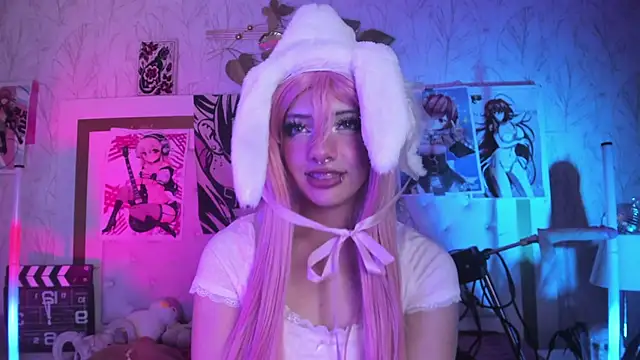 แชท XXX สดของ Effy_Kessler