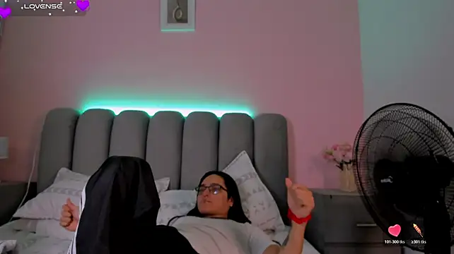 BellaAndDominick Live XXX-Chat
