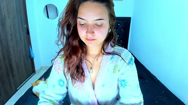 XXX chat uživo modela teresasroom_
