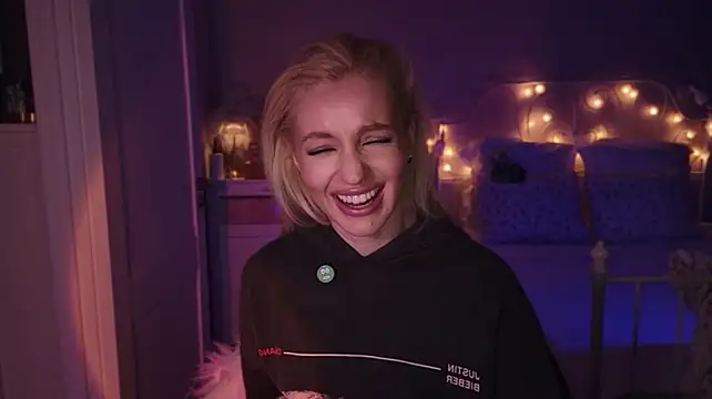 Онлайн чат XXX MauiBae