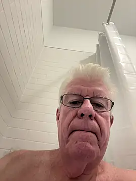 Chat +18 de NeoOnSC ao vivo