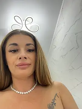 IsabellaEtthan's Live XXX Chat