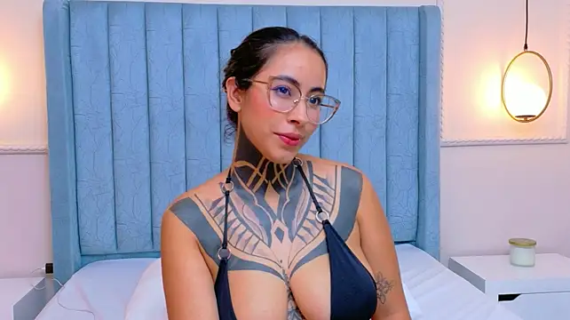 Sembang XXX Secara Langsung NicoleBlum