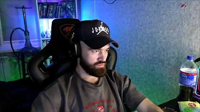 _Serious_Man Chat XXX live