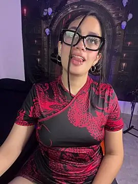 Cris_bdsm1n Live XXX chat