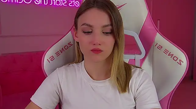 Živý XXX chat StacyEvances