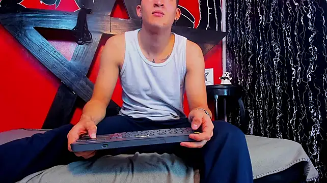 Axel_Romanov 라이브 XXX 채팅