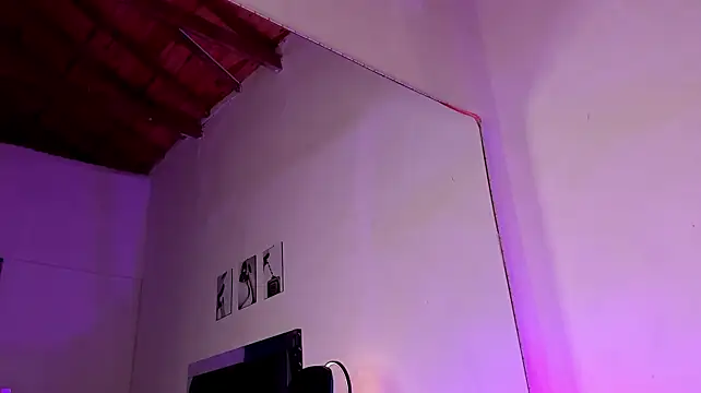 Alexxus_Smith élő XXX-chatje