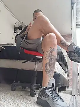 Chatroom XXX en direct de AlphaMasterXxx