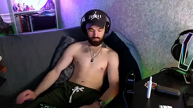 _Serious_Man live XXX chat