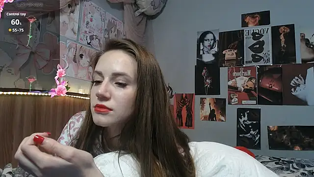 Lil_Biscuit: онлайн-секс-чат