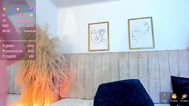 mia_lourence Adlı Modelin Canlı XXX Sohbeti