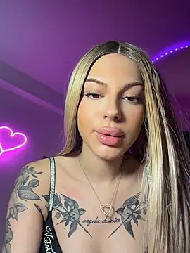 DollyRuby 라이브 XXX 채팅