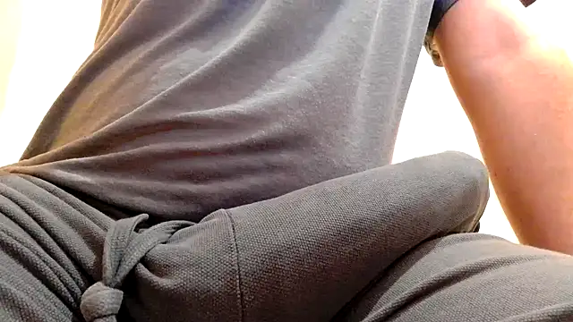 XXX chat uživo modela gae89tano