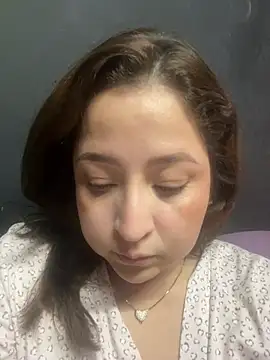 MissKynova Chat XXX in diretta