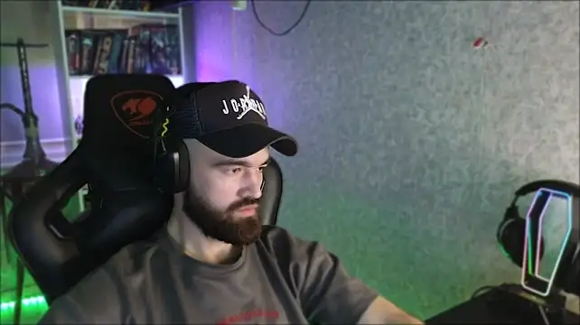 _Serious_Man Live XXX Chat