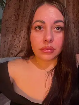 XXX chat uživo modela DaisyStreet