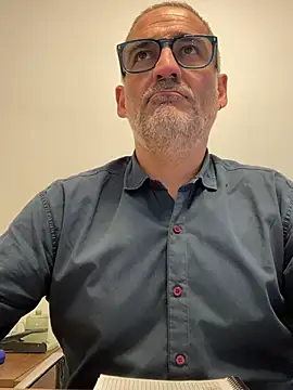 pitillo-loco লাইভ XXX চ্যাট