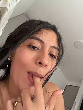 Chat XXX en directo de Sophie__Foxxx