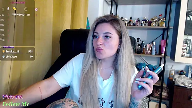 Rania_Stitch Chat XXX in diretta