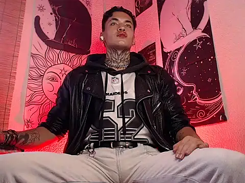 Czat XXX na żywo – AlecBanne_