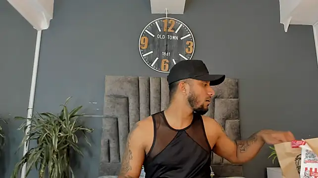 Robin_Rief Live XXX-chat