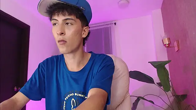 Thiagoluxxn Live XXX chat