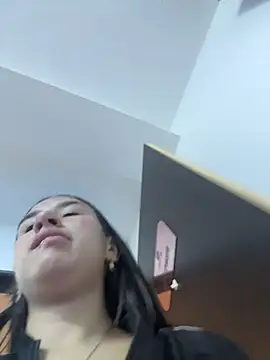 แชท XXX สดของ LilyRossi_